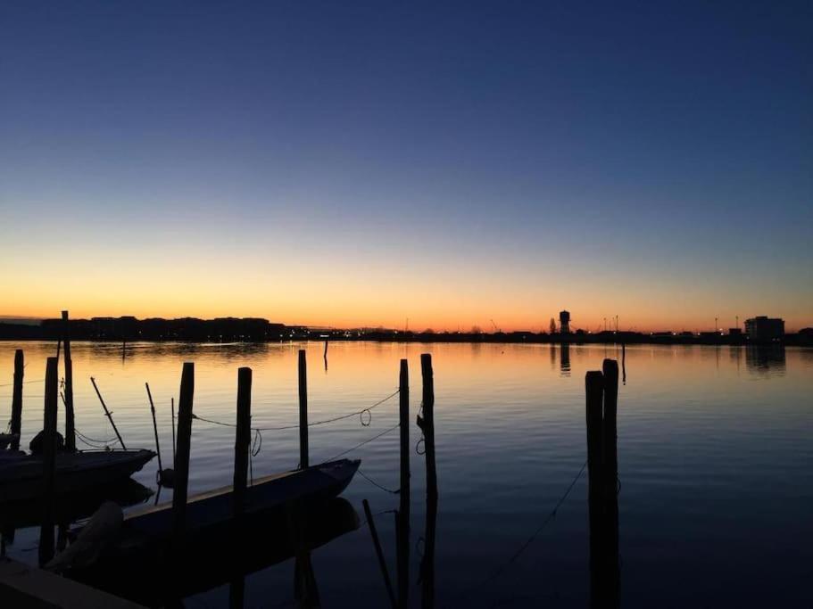 Casa Manuela Non Turisti Ma Ospiti Leilighet Chioggia Eksteriør bilde
