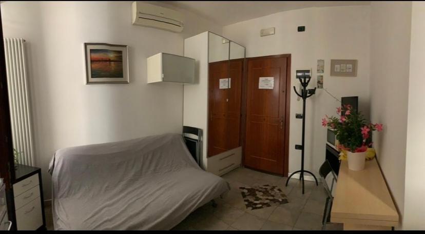 Casa Manuela Non Turisti Ma Ospiti Leilighet Chioggia Eksteriør bilde