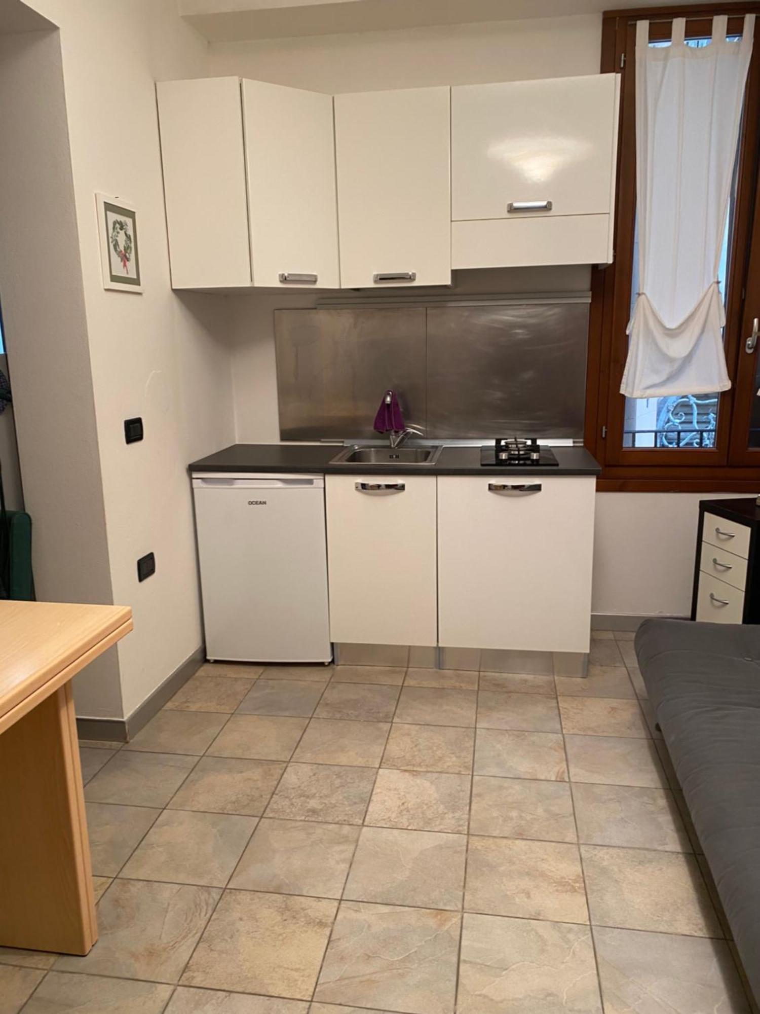 Casa Manuela Non Turisti Ma Ospiti Leilighet Chioggia Eksteriør bilde